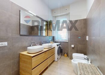 Bagno - Three-room apartment via Padre Banfi, Rho - photo 31