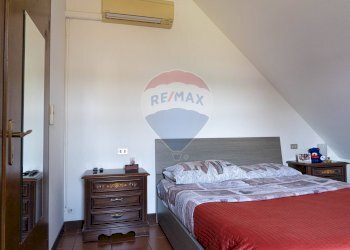 Camera / camera da letto - Bilocale via Pace
 
65, Rho - foto 12