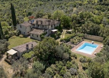 Piscina - Casa semi indipendente Località Mitigliano
 
13, Rignano sull'Arno - foto 4