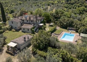 Piscina - Casa semi indipendente Località Mitigliano
 
13, Rignano sull'Arno - foto 5