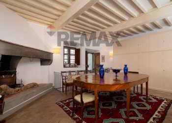 Sala da pranzo - Casa semi indipendente Località Mitigliano
 
13, Rignano sull'Arno - foto 20