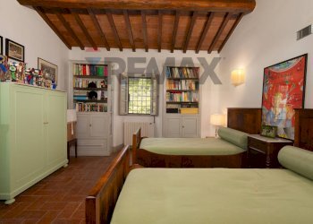 Camera / camera da letto - Casa semi indipendente Località Mitigliano
 
13, Rignano sull'Arno - foto 32