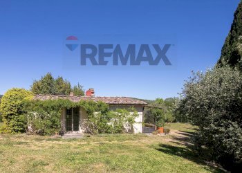 Giardino - Casa semi indipendente Località Mitigliano
 
13, Rignano sull'Arno - foto 36