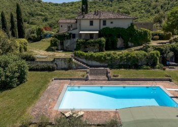 Piscina - Casa semi indipendente Località Mitigliano
 
13, Rignano sull'Arno - foto 1