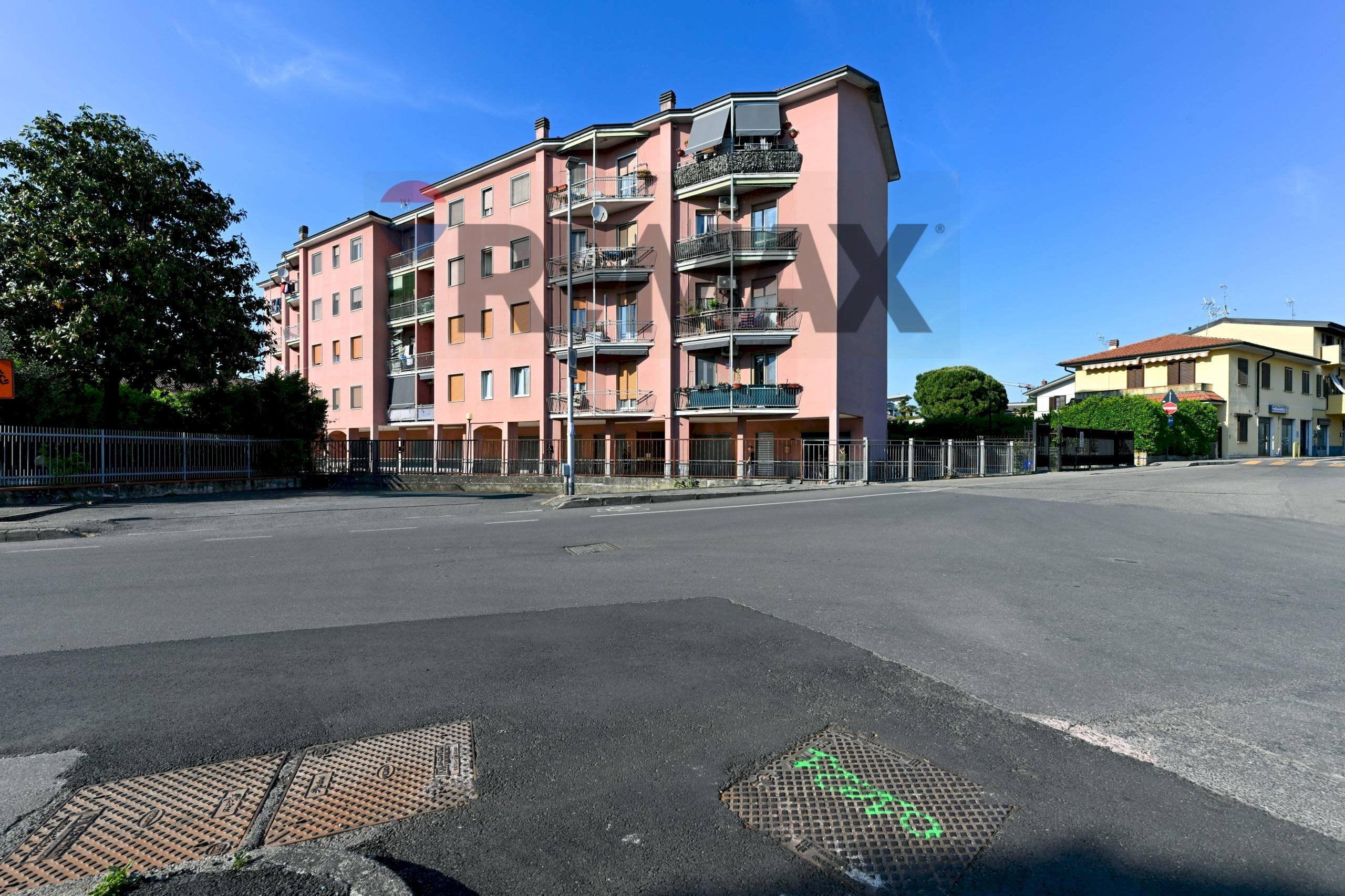 Edificio all\'aperto - Three-room apartment Via Buozzi
19, Paullo - photo 2