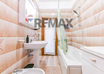 Bagno - Three-room apartment Via Buozzi
 
19, Paullo - photo 25