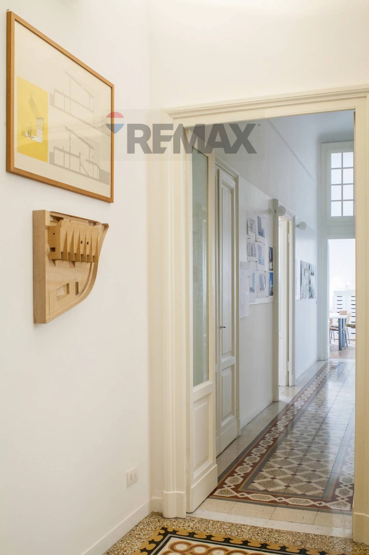 Hall / corridoio - Four-room apartment Piazza Giuseppe Massari
36, Bari - photo 2