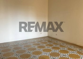 Stanza vuota - Four-room apartment Piazza Giuseppe Massari
36, Bari - photo 5