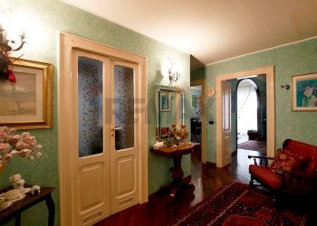 Hall / corridoio - Quadrilocale Via Napoli
 
78, Bari - foto 4