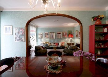 Sala da pranzo - Quadrilocale Via Napoli
 
78, Bari - foto 11