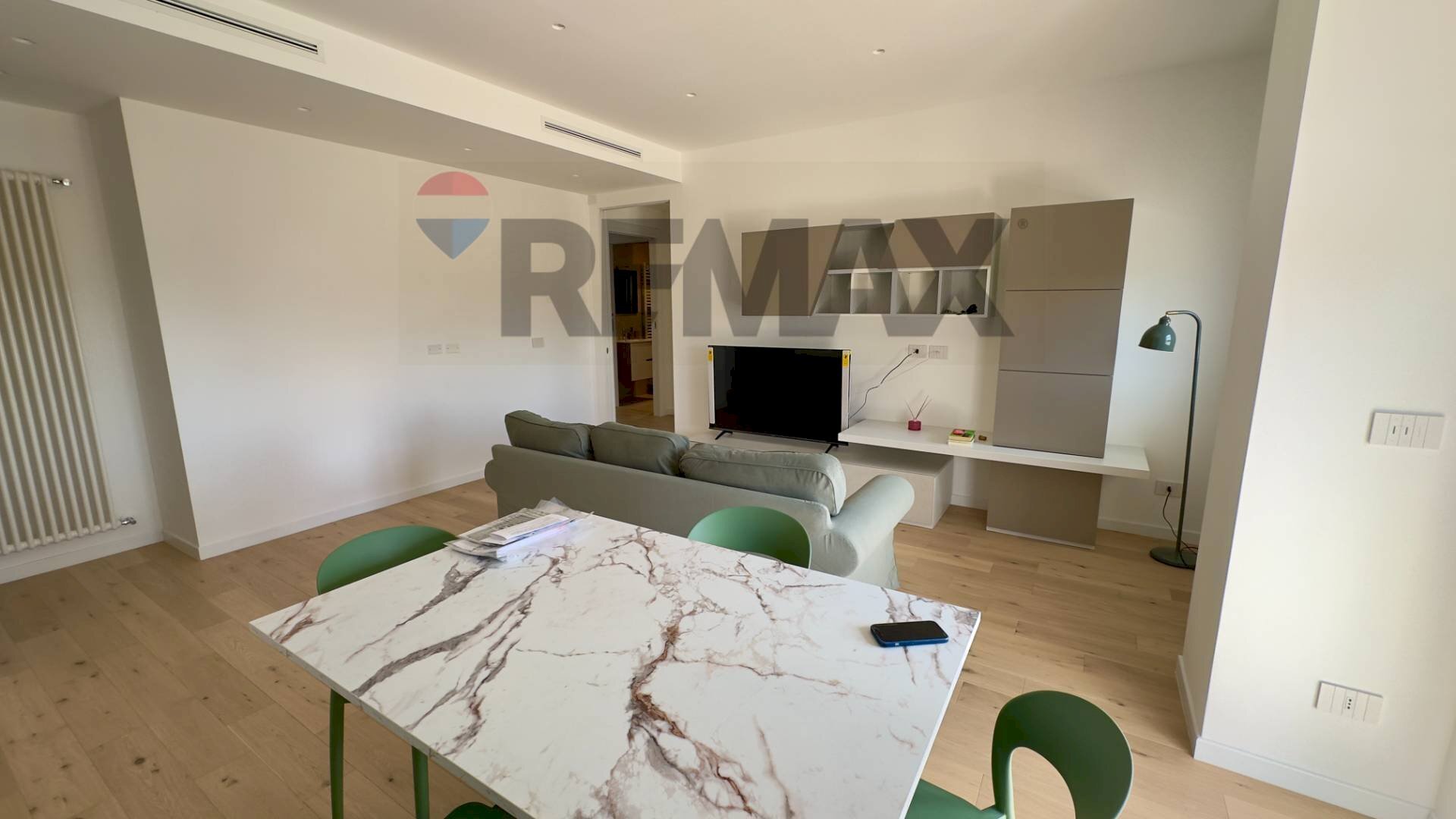 Sala da pranzo - Appartamento Via Mauro Amoruso
5, Bari - foto 2