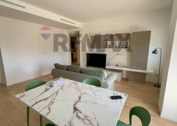 Sala da pranzo - Appartamento Via Mauro Amoruso
 
5, Bari - foto 2