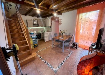 Sala da pranzo - Appartamento Via Cadorna
 
4, Germignaga - foto 4