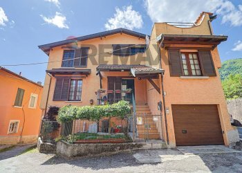 Casa all\'aperto - Independent house Via Nazario Sauro
 
18, Cittiglio - photo 1