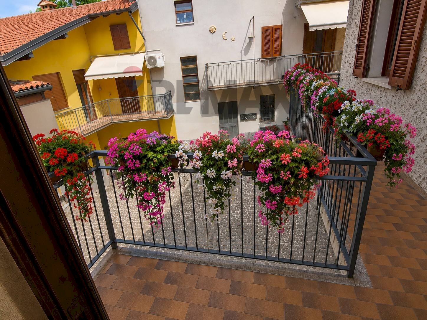 Casa all\'aperto - Semi-detached house VIA PIAVE
2, Cuvio - photo 2