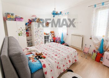 Camera / camera da letto - Semi-detached house VIA PIAVE
 
2, Cuvio - photo 12