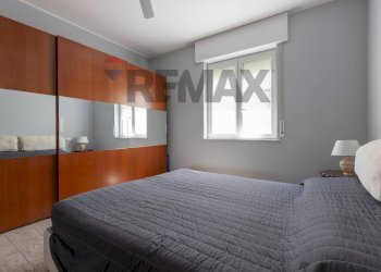 Camera / camera da letto - Trilocale VIA GATTONI
 
40, Porto Ceresio - foto 14