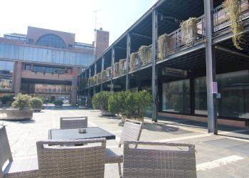 Edificio all\'aperto - Ufficio PIAZZA XX SETTEMBRE
1, Varese - foto 2