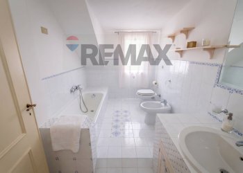Bagno - Four-room apartment Via Antonino Lo Presti
 
100, Salemi - photo 9