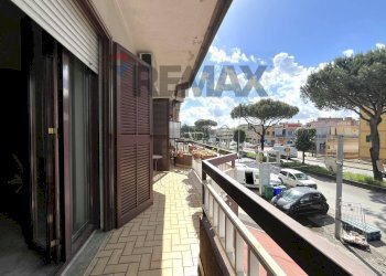 Balcone - Three-room apartment Via della Resistenza
 
124, Villaricca - photo 2