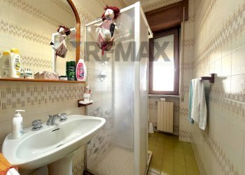 Bagno - Three-room apartment Via della Resistenza
 
124, Villaricca - photo 15
