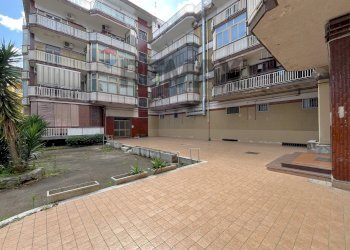 Edificio all\'aperto - Three-room apartment Via della Resistenza
 
124, Villaricca - photo 24