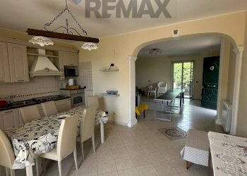 Sala da pranzo - Residence Via S. Biagio
20, Mascali - photo 15