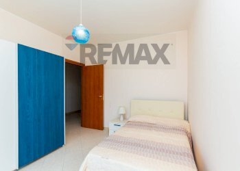 Camera / camera da letto - Villa a Schiera Via S. Biagio
 
20, Mascali - foto 24