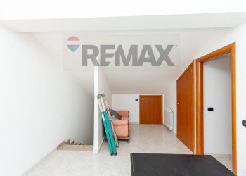 Hall / corridoio - Villa a Schiera Via S. Biagio
 
20, Mascali - foto 36