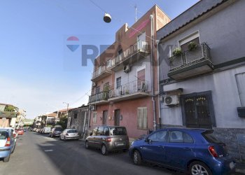 Edificio all\'aperto - Appartamento Via Terreforti
13, Catania - foto 2