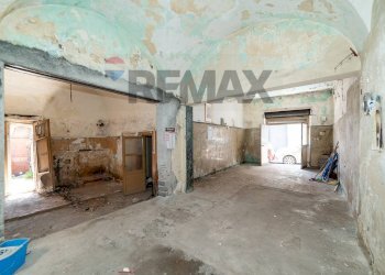 Stanza vuota - Casa indipendente Via Regina Bianca
134, Catania - foto 10