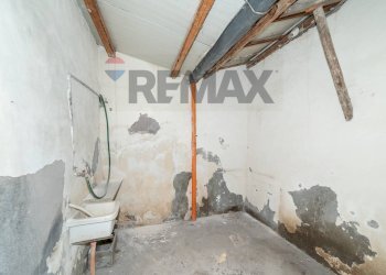 Stanza vuota - Casa indipendente Via Regina Bianca
134, Catania - foto 11