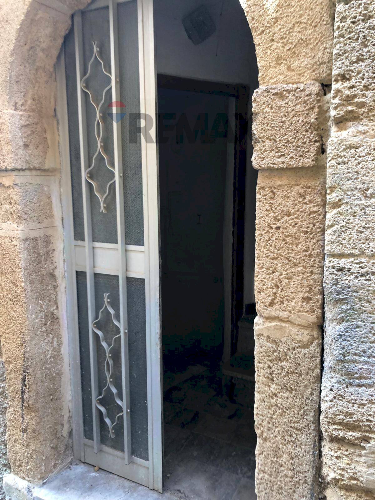 Edificio all\'aperto - Casa semi indipendente Via Cugino
 
6/8, Caltagirone - foto 1