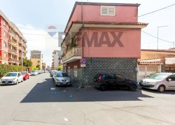 Edificio all\'aperto - Appartamento Via Balilla
1, Catania - foto 50