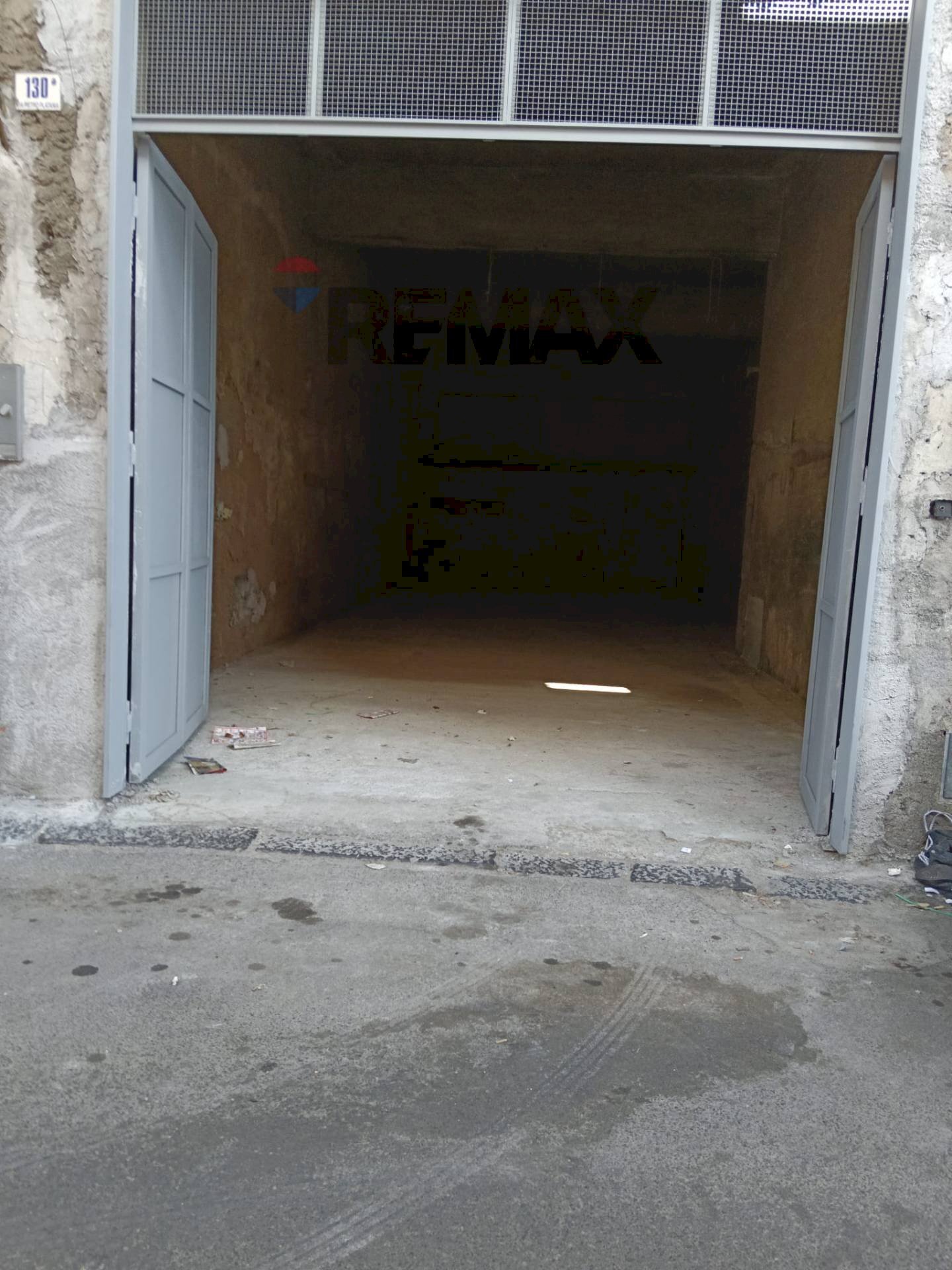 Parcheggio - Box Via Pietro Platania
 
130, Catania - photo 1
