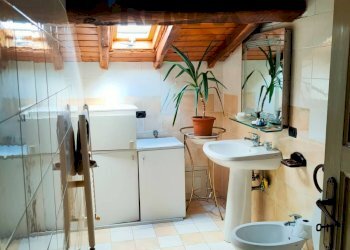 Bagno - Independent house via Luigi Capuana
 
51-53, Sant'Alfio - photo 3