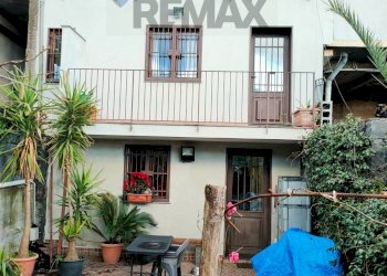 Edificio all\'aperto - Independent house via Luigi Capuana
 
51-53, Sant'Alfio - photo 52
