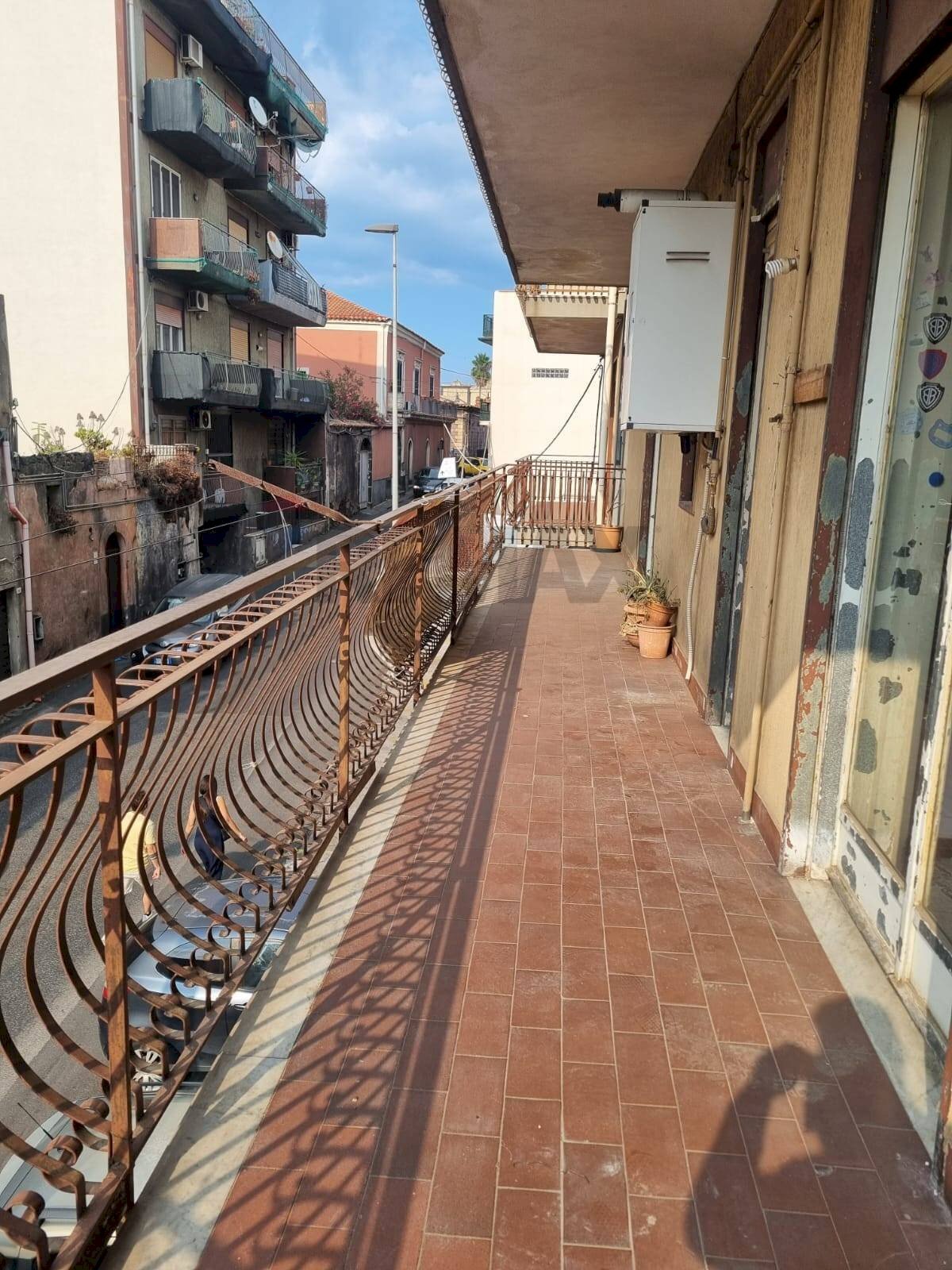 Balcone - Appartamento via cristoforo colombo
 
1, Tremestieri Etneo - foto 1
