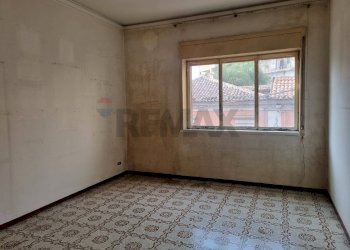 Stanza vuota - Appartamento via cristoforo colombo
 
1, Tremestieri Etneo - foto 20