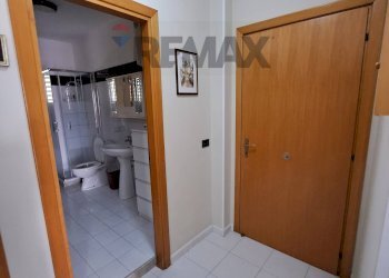 Hall / corridoio - Three-room apartment Via Sillemi
 
11, Letojanni - photo 22