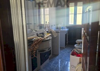 Bagno - Residence Via Casciaro - cpl Esperia
1, Messina - photo 8