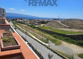 Balcone - Residence Via Casciaro - cpl Esperia
1, Messina - photo 13