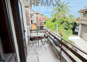 Balcone - Appartamento Via dei Malavoglia
 
18, Aci Castello - foto 1