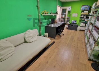 Soggiorno - Laboratory via Manzoni
45, Baranzate - photo 32