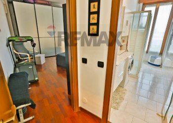 Hall / corridoio - Three-room apartment via Milano
 
242, Baranzate - photo 14