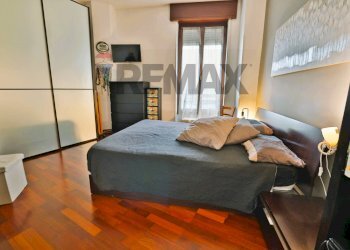 Camera / camera da letto - Three-room apartment via Milano
 
242, Baranzate - photo 15