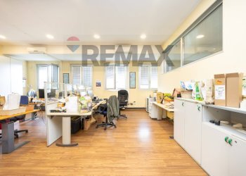 Ufficio - Locale Commerciale via Cava Trombetta
37, Segrate - foto 13