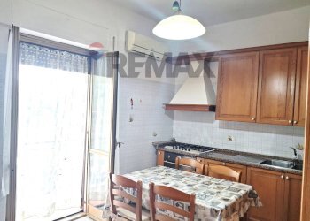 Cucina abitabile - Trilocale Roma - foto 4