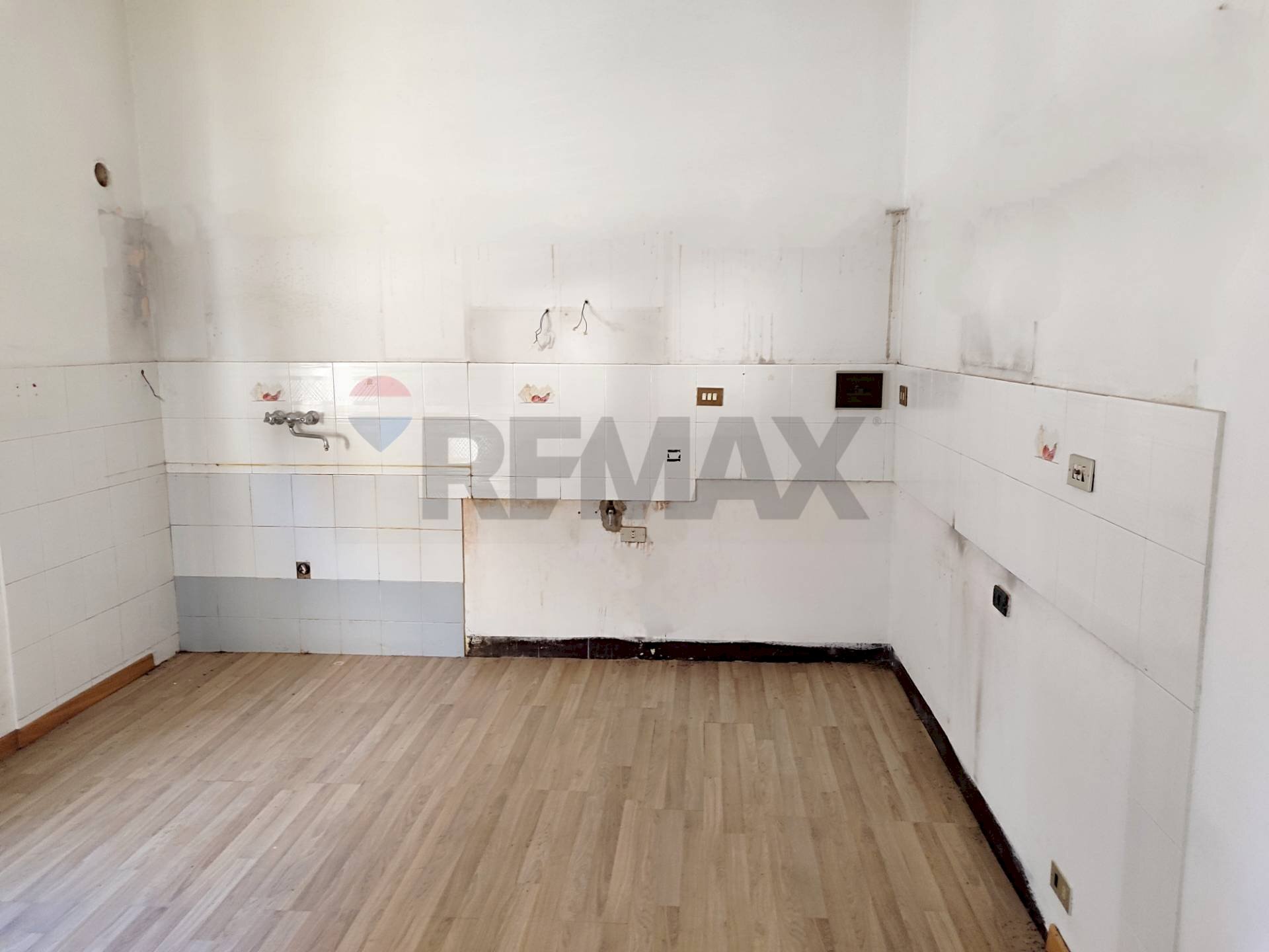 Stanza vuota - Apartment San Giovanni Valdarno - photo 2