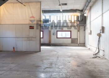 Parcheggio - Capannone Via Dell'industria
 
17, Monte San Vito - foto 39